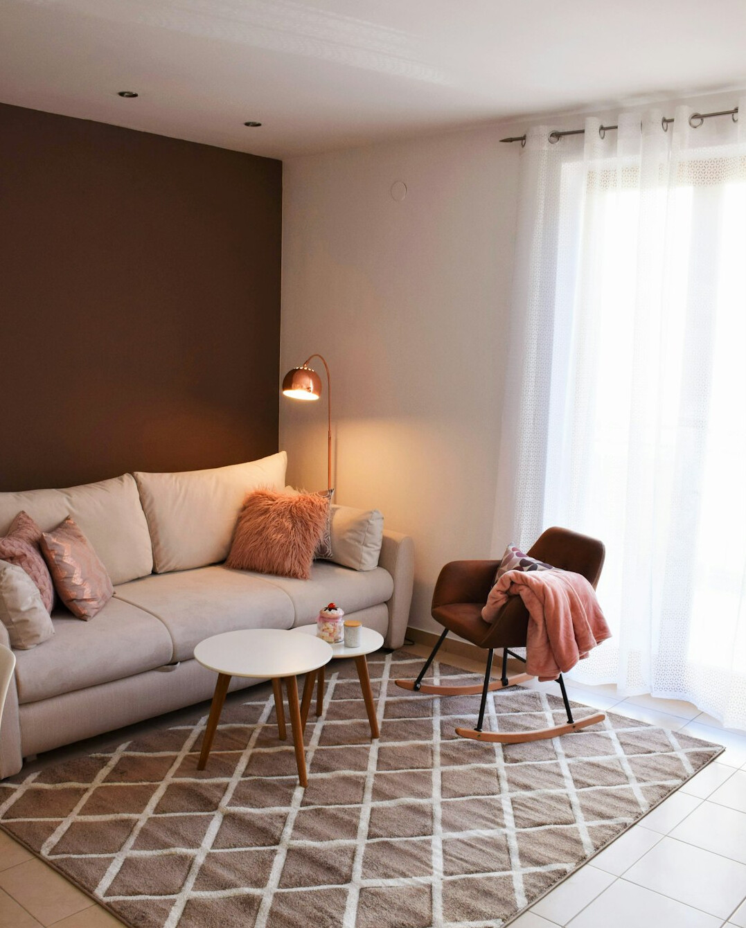 tidy living room with neat furniture